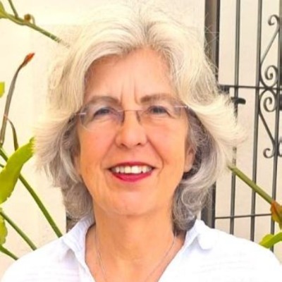 Dra. Von Maravic, Carolina